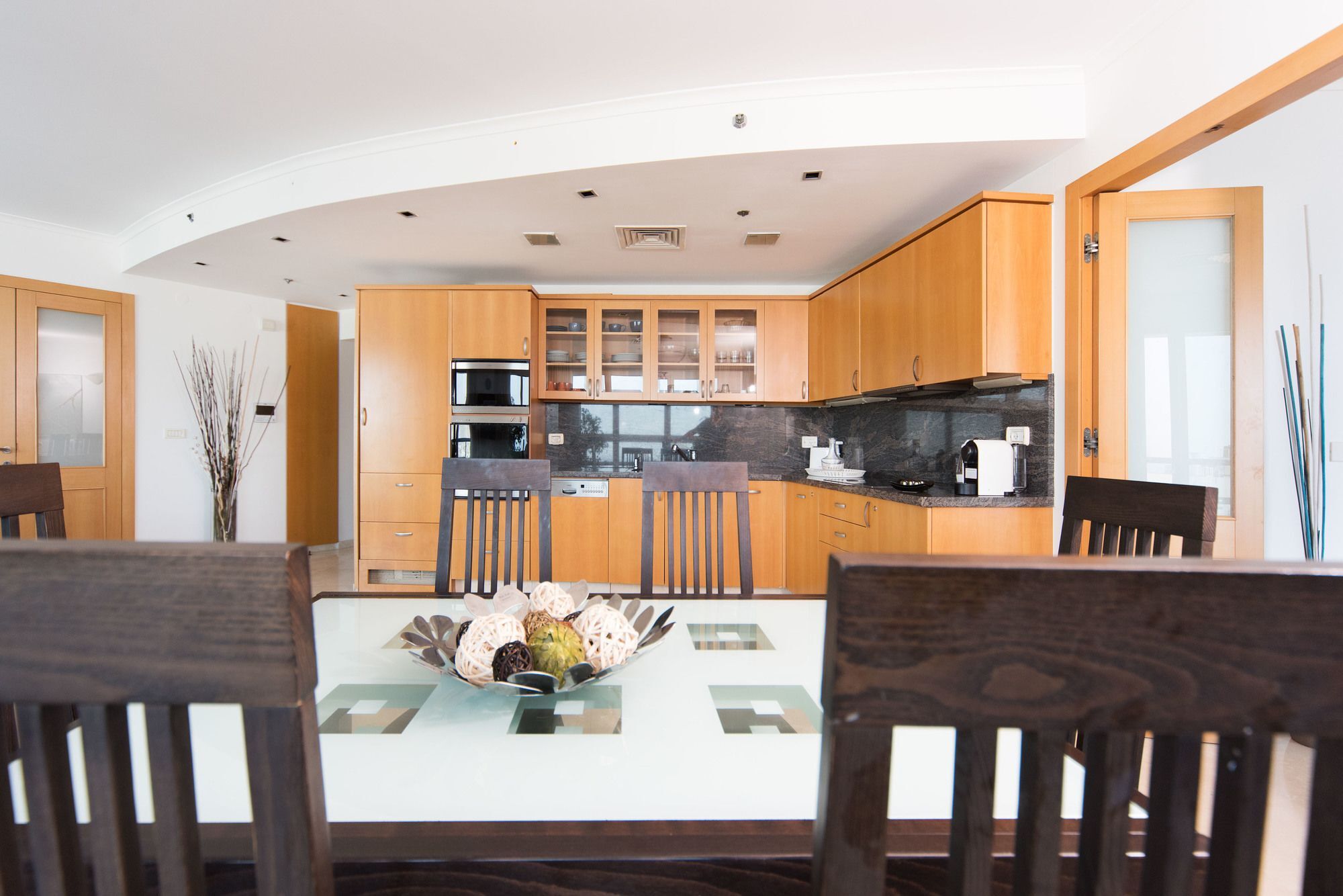 Excellent Beachfront Apt W/ Pool Access By Sea N' Rent Tel Aviv Eksteriør billede